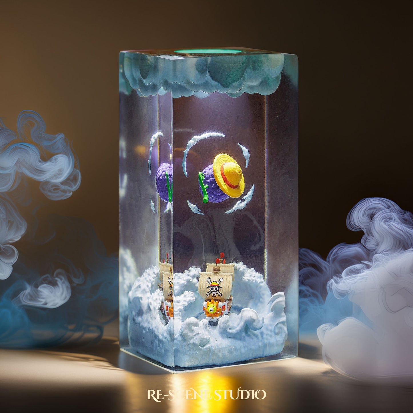 Thousand Sunny & Gomu Gomu no Mi Resin Lamp - One Piece Multicolor / Size M – Handmade Resin Lamp by Rescene Studio | Rescene Studio