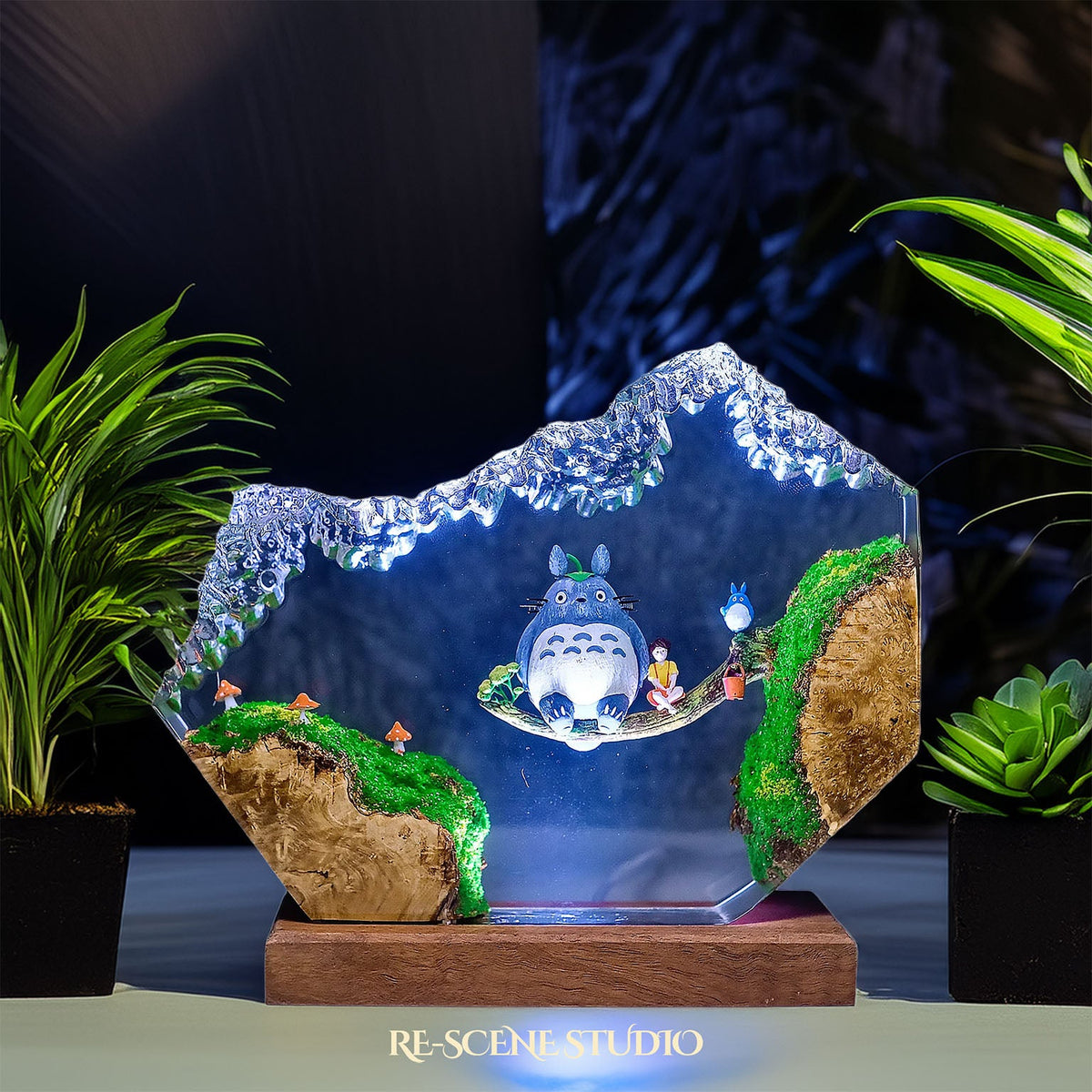 Forest Spirit Owl Forest Swing Resin Epoxy Lamp, handcrafted epoxy resin LED lamp