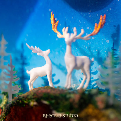 Moonlit Deer Triangle Epoxy Resin Lamp Multicolor / Size M: 13 x 11 (cm) – Handmade Resin Lamp by Rescene Studio | Rescene Studio