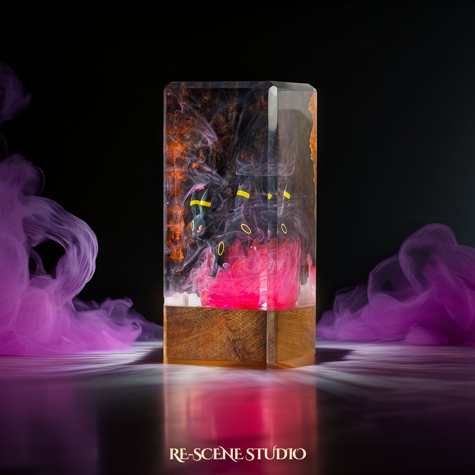 Umbreon Resin Epoxy Lamp Multicolor / Size XL: 16 x 7 x 7 (cm) – Handmade Epoxy Resin Lamp by Rescene Studio | Rescene Studio