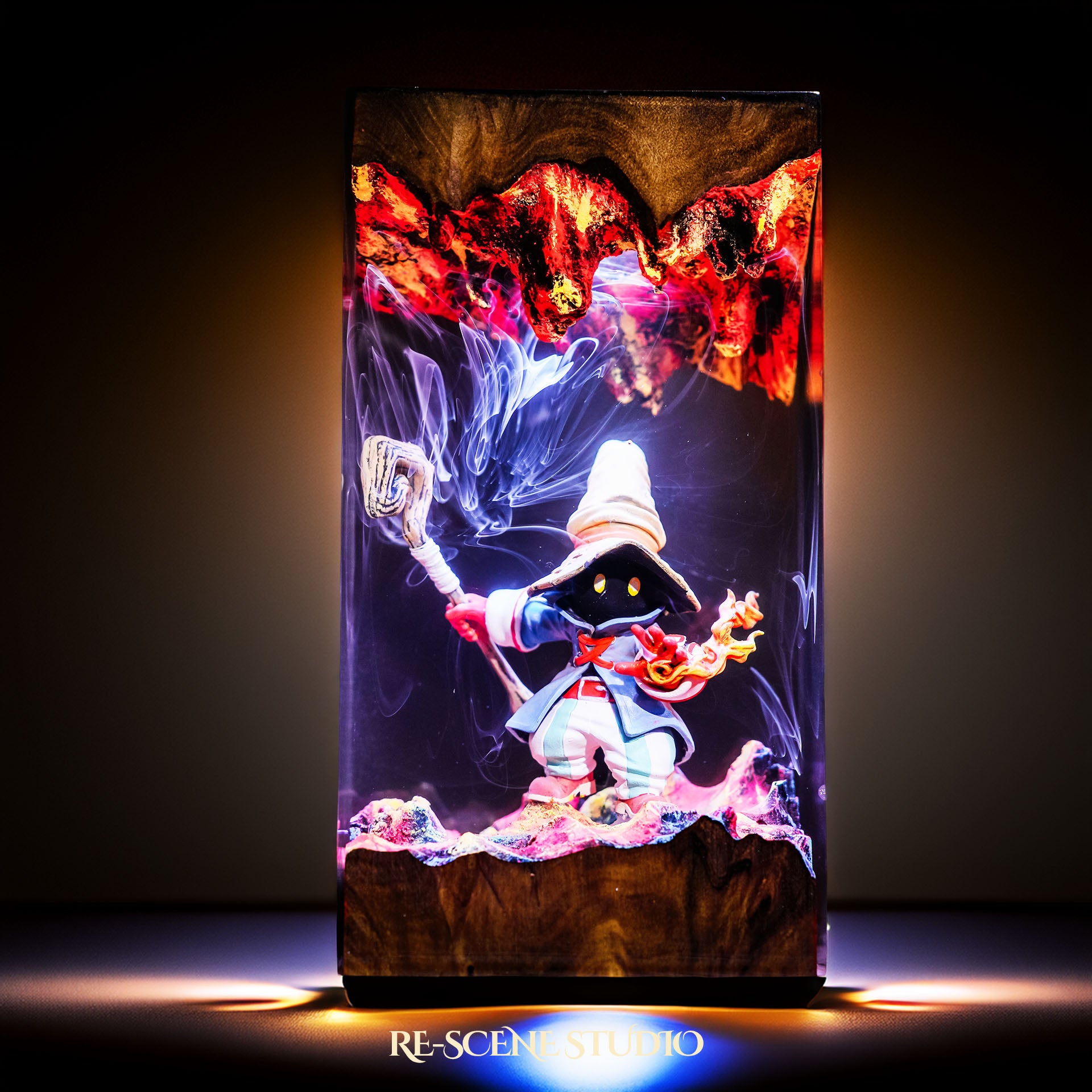 Vivi Ornitier Resin Lamp — Handcrafted Epoxy Resin LED Lamp | Unique Ambient Decor & Collector's Gift