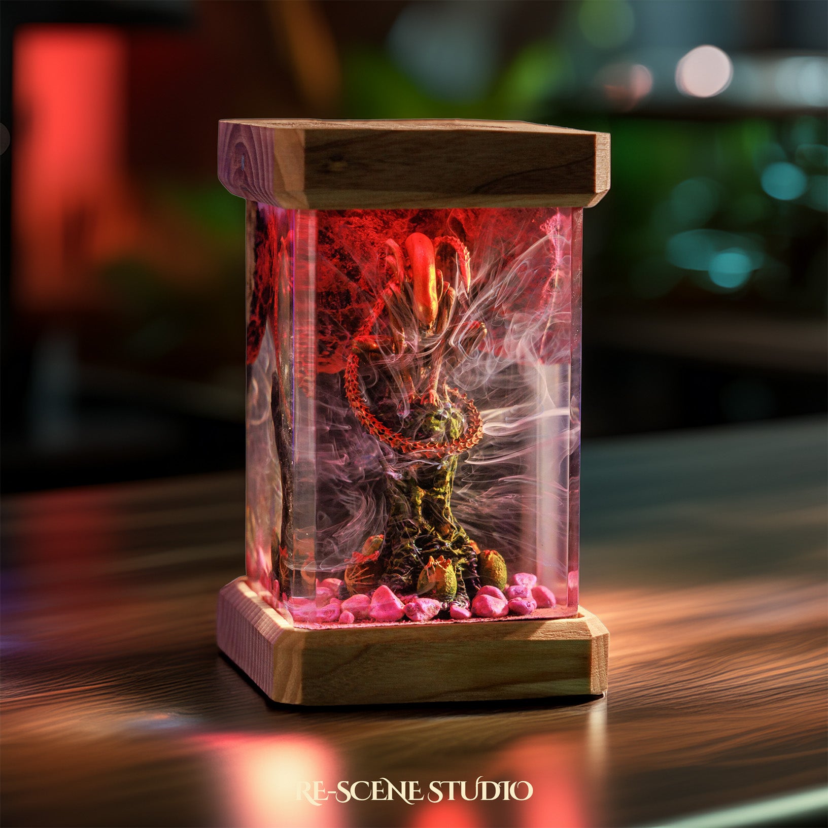 Xenomorph Resin Epoxy Lamp Multicolor / Size M: 6 x 6 x 12 (cm) – Handmade Epoxy Resin Lamp by Rescene Studio | Rescene Studio