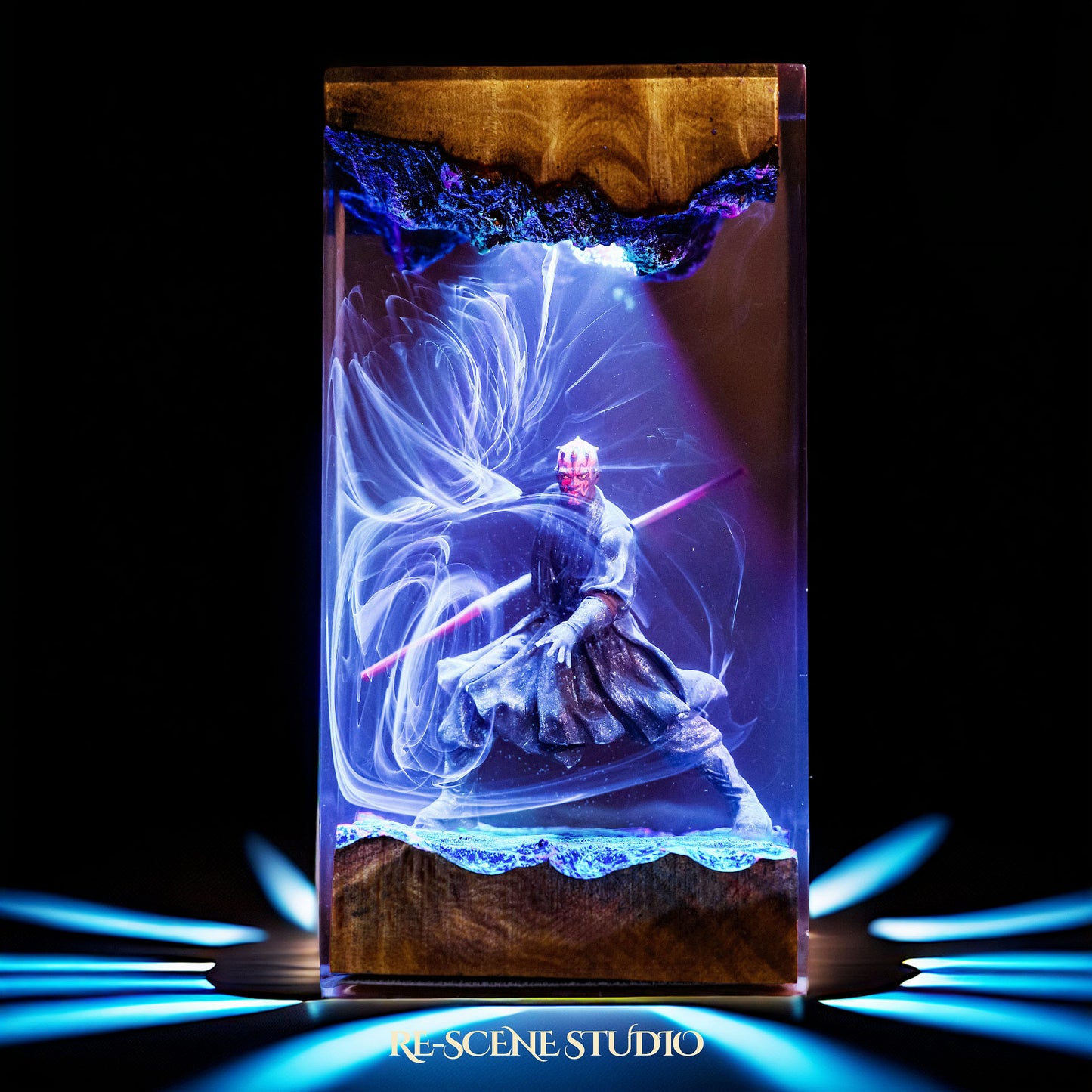 Sith Warrior Resin Lamp — view 1