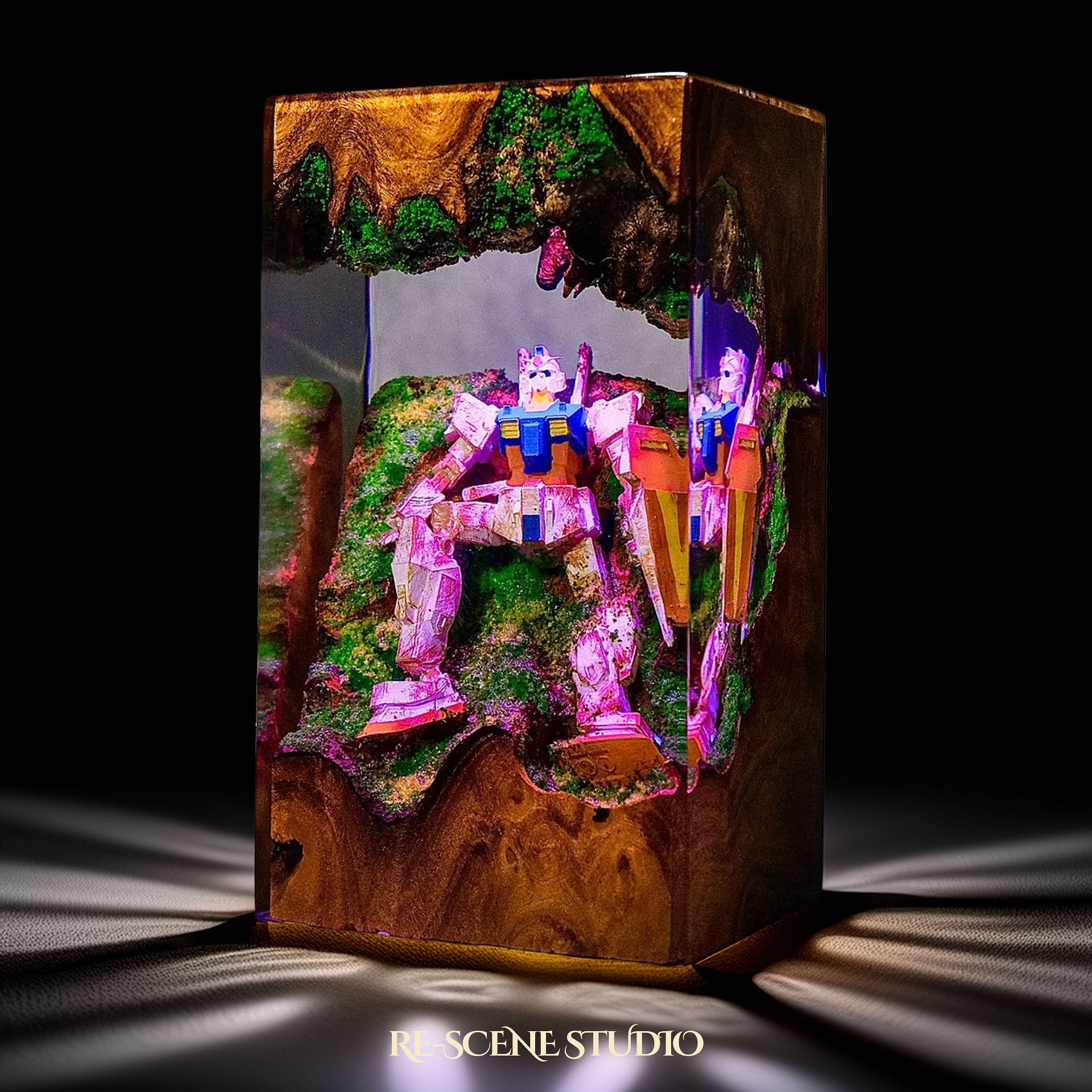 Mecha Pilot Armor Resin Lamp — Side Profile View | Handmade Pop-Culture Resin Art, Perfect Themed Gift