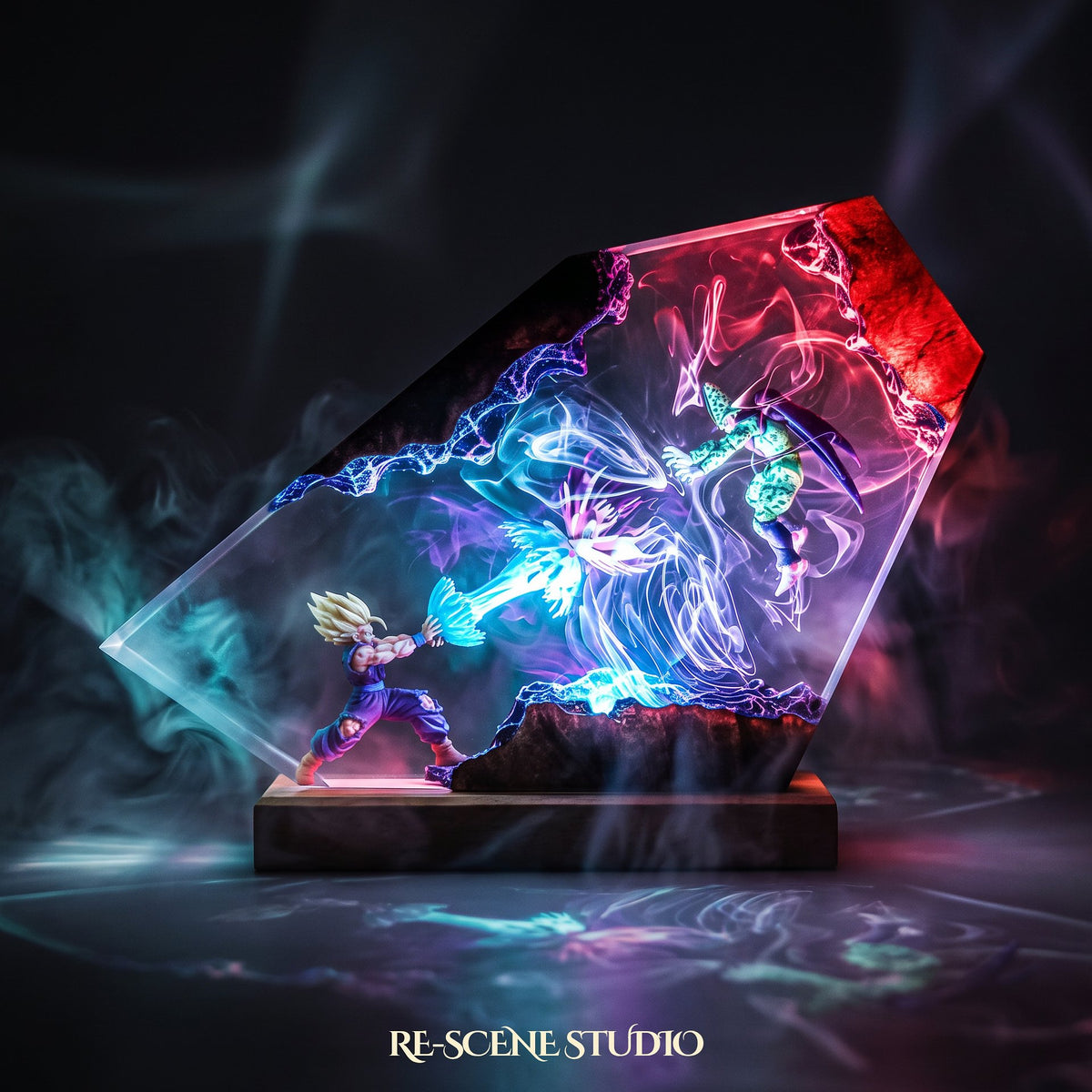 Glowing Gohan vs Cell Resin Lamp: Dragon Ball fan decor sealed in crystal-clear epoxy resin