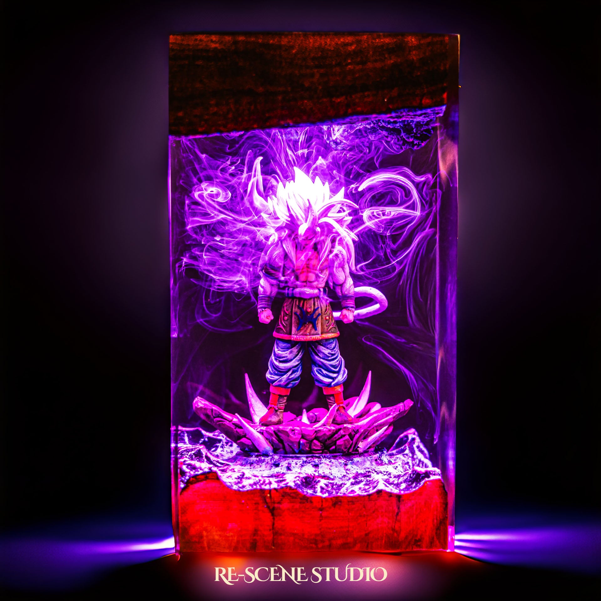 Ultimate Saiyan Transformation Resin Lamp — view 2