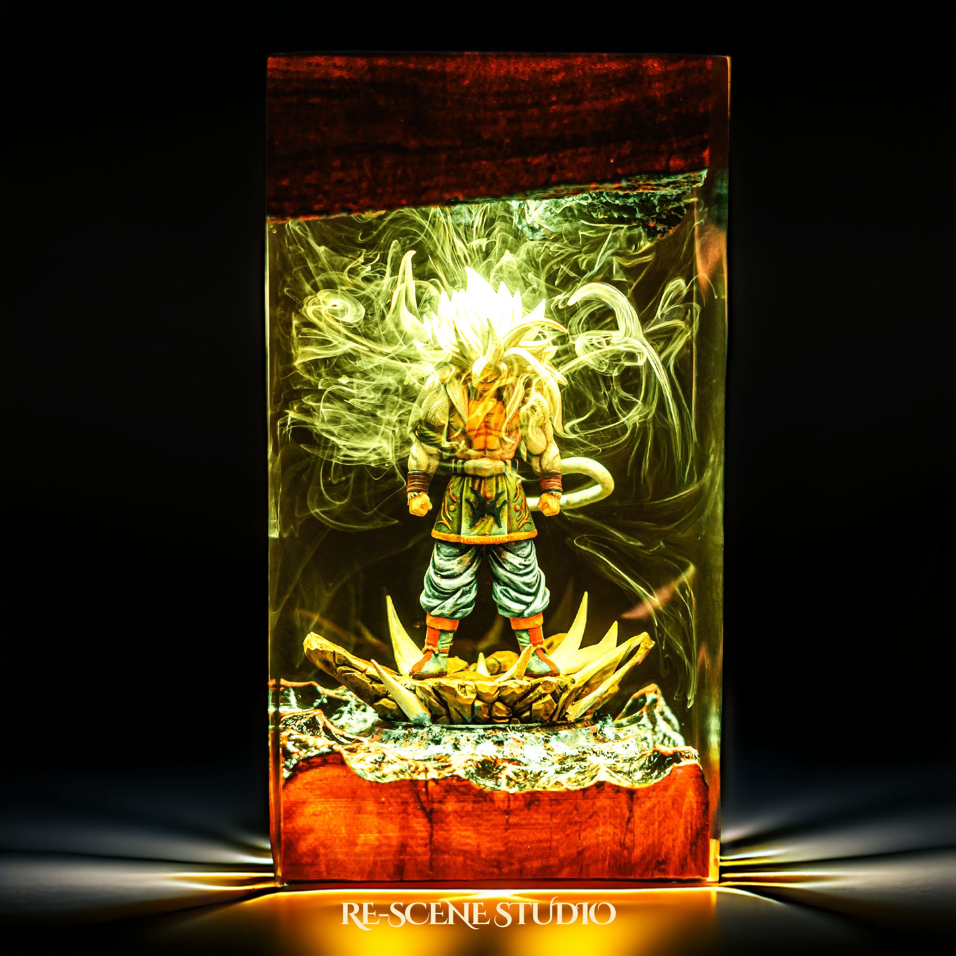 Ultimate Saiyan Transformation Resin Lamp — view 4