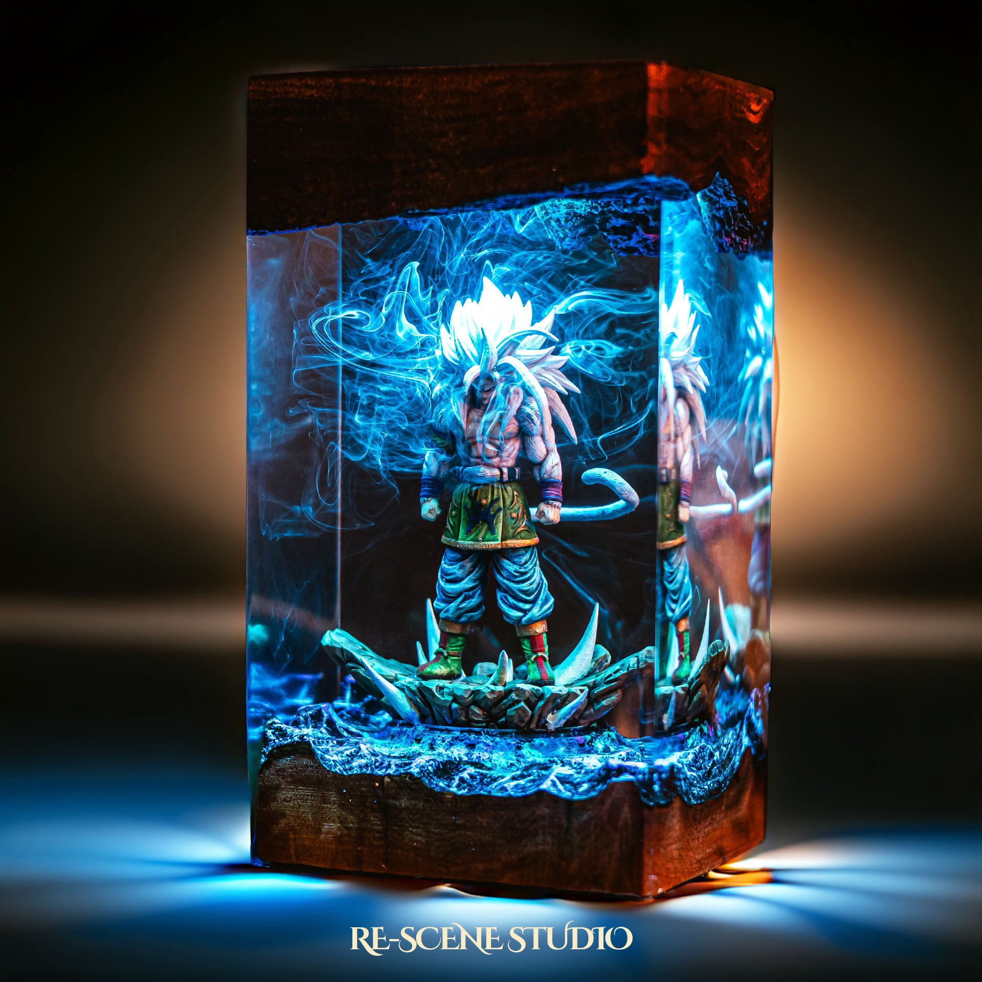 Ultimate Saiyan Transformation Resin Lamp — view 6