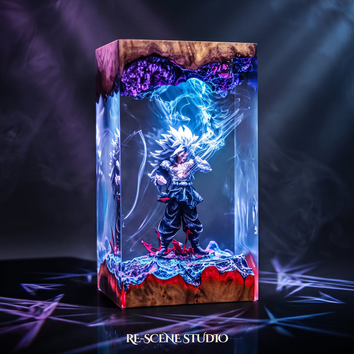 Goku Super Saiyan 5 Resin Lamp V2 — premium Dragon Ball resin art lamp, a gift-ready piece for collectors