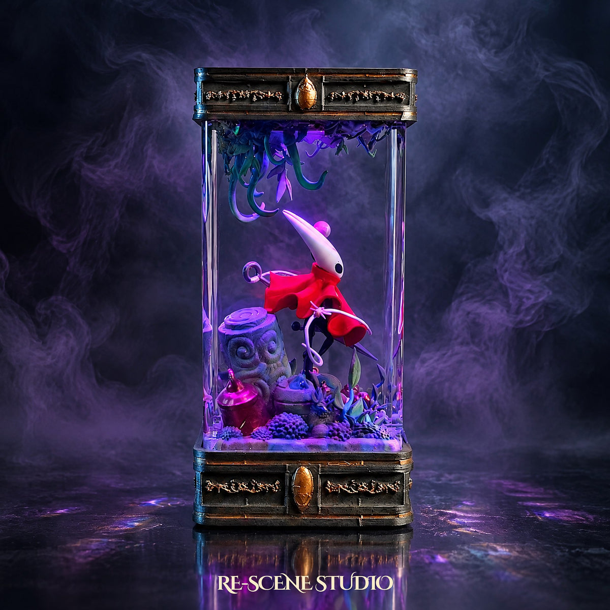 Glowing Hornet Resin Lamp V5 — Hollow Knight: Silksong scene sealed in crystal-clear epoxy resin