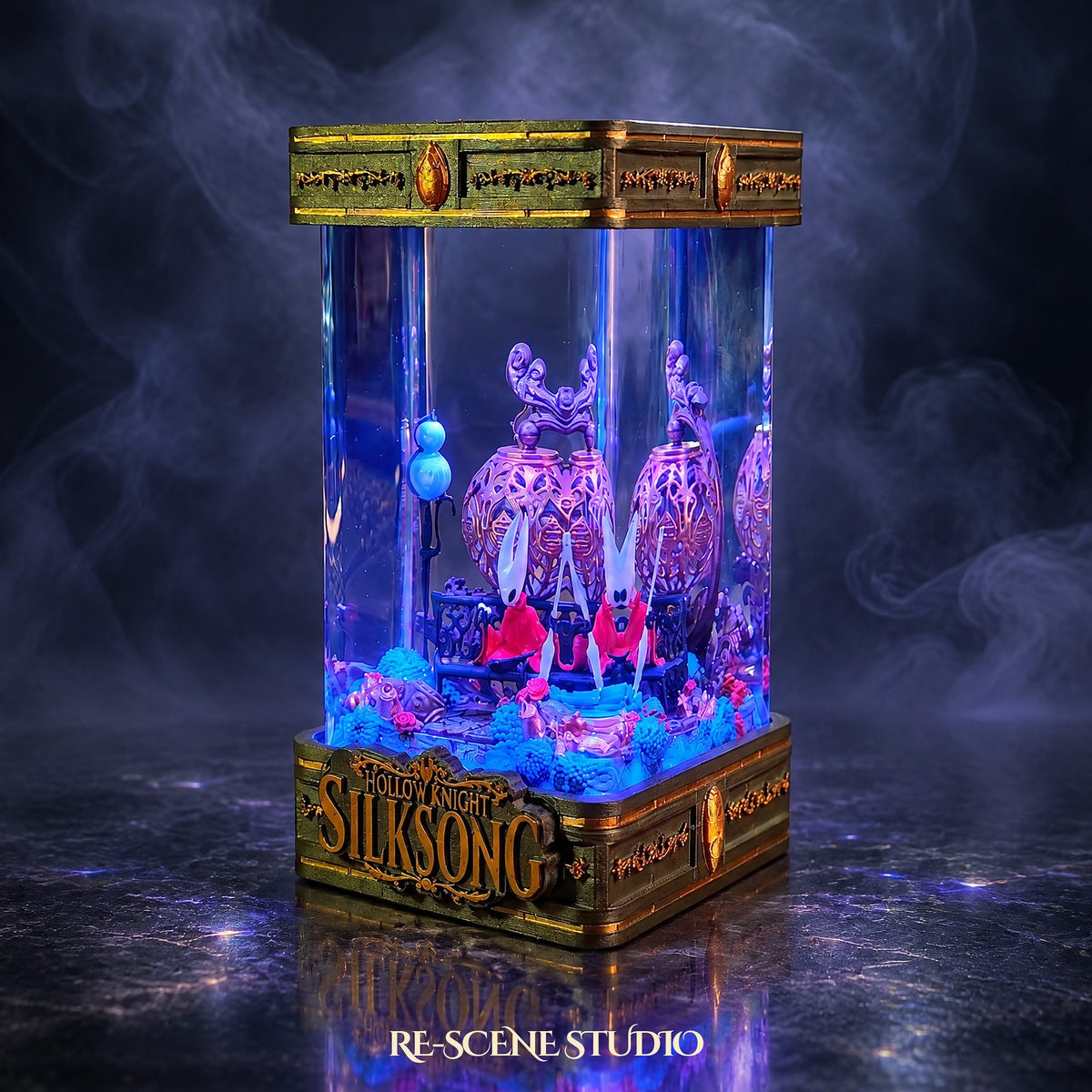 Hornet Resin Lamp V7 in another LED color — handcrafted Hollow Knight: Silksong epoxy resin night light
