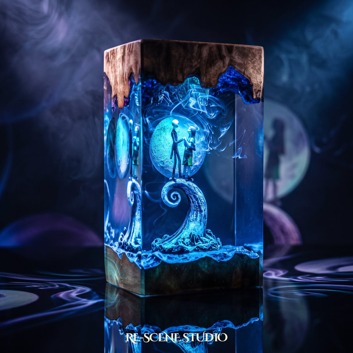 Jack & Sally Resin Lamp V2 lit up in the dark — Nightmare Before Christmas resin diorama lamp for desk or shelf