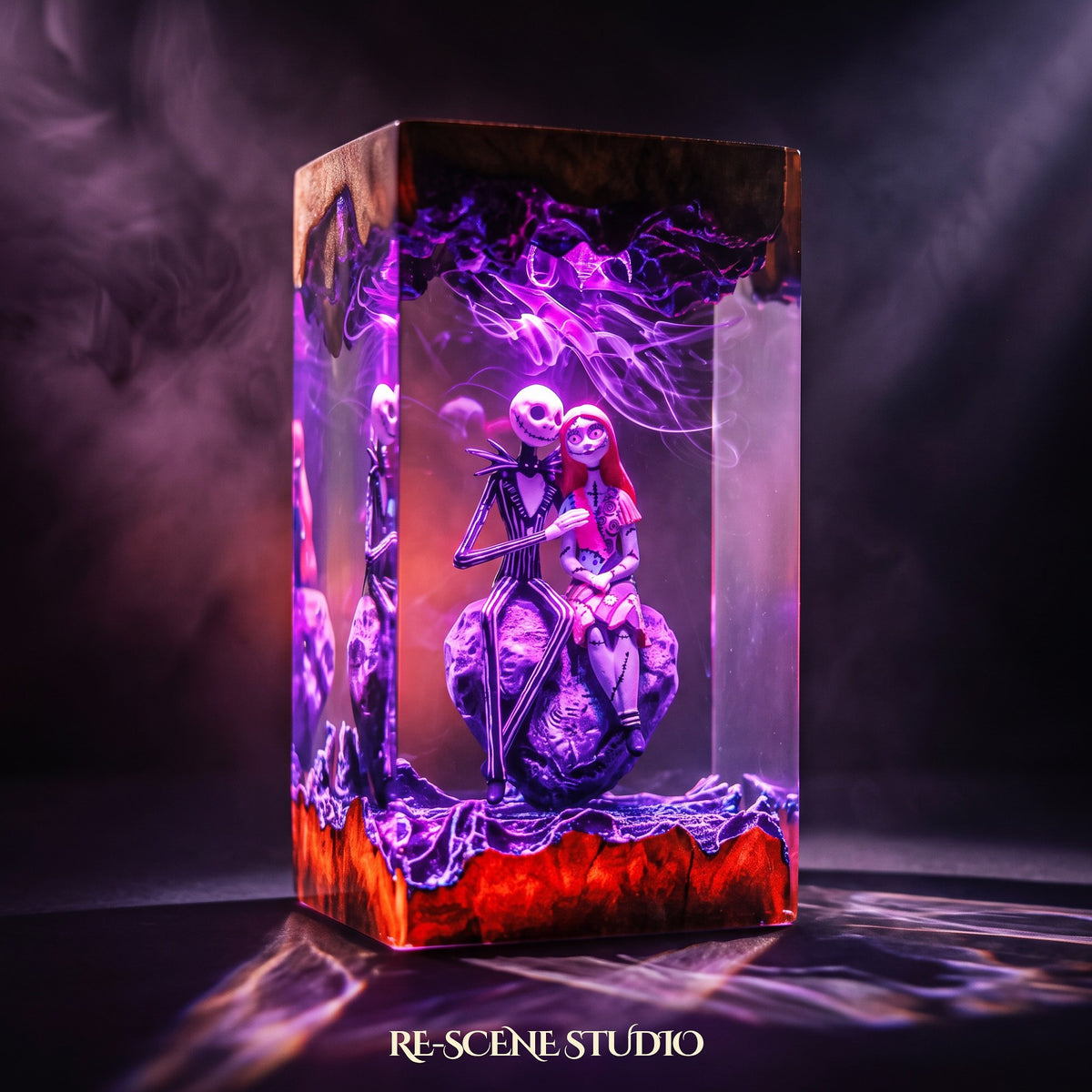 Jack & Sally Resin Lamp V3 lit up in the dark — Nightmare Before Christmas resin diorama lamp for desk or shelf