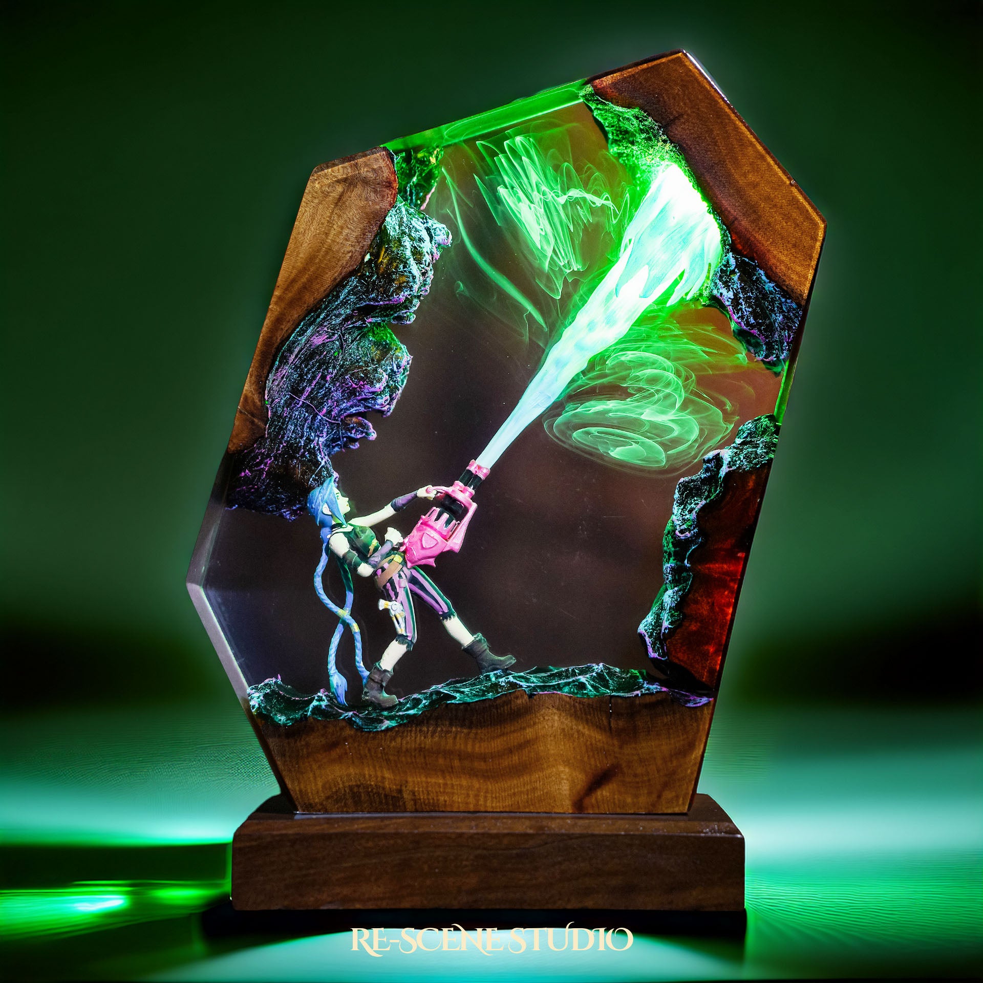 Punk Chaos Gunner Resin Lamp — view 2