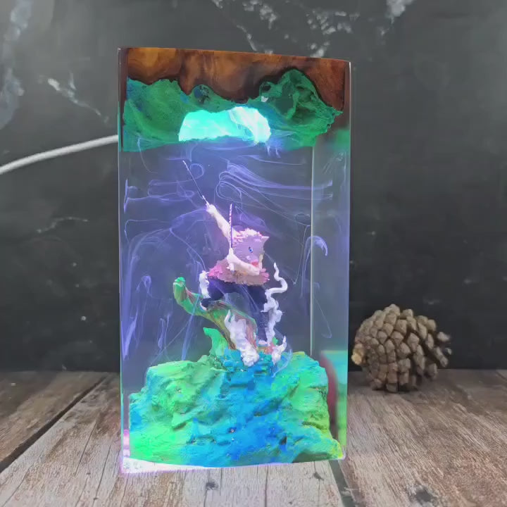 Inosuke Resin Lamp V1 video, see the Demon Slayer epoxy resin lamp glow and cycle through RGB colors